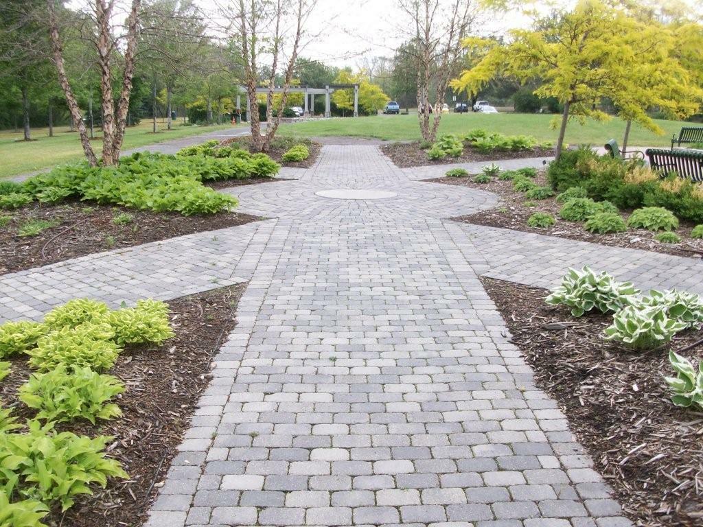 Roseville Arboretum - paver walkway, new plantings